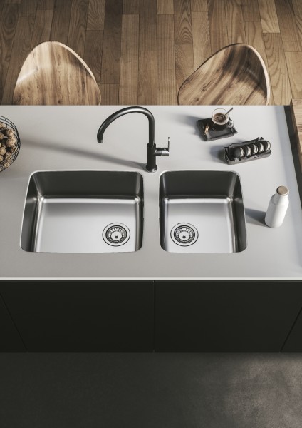 Undermount Stainless steel sink 